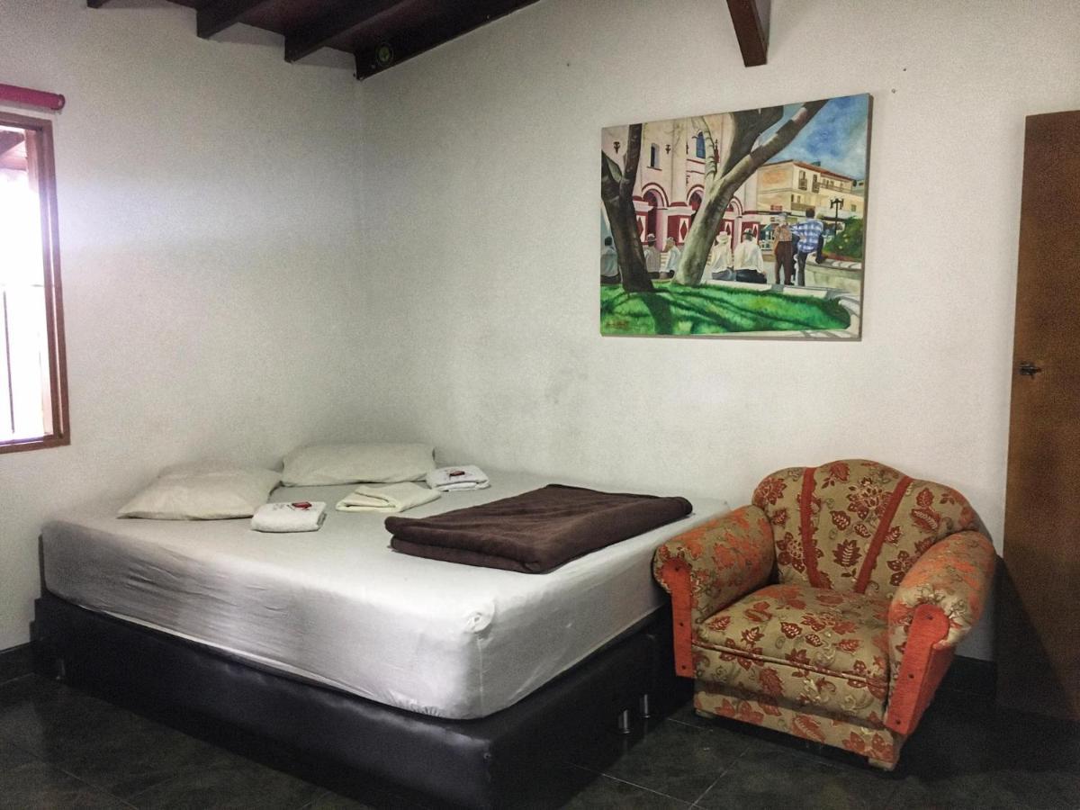 La Casona Hostel Guatapé Kültér fotó