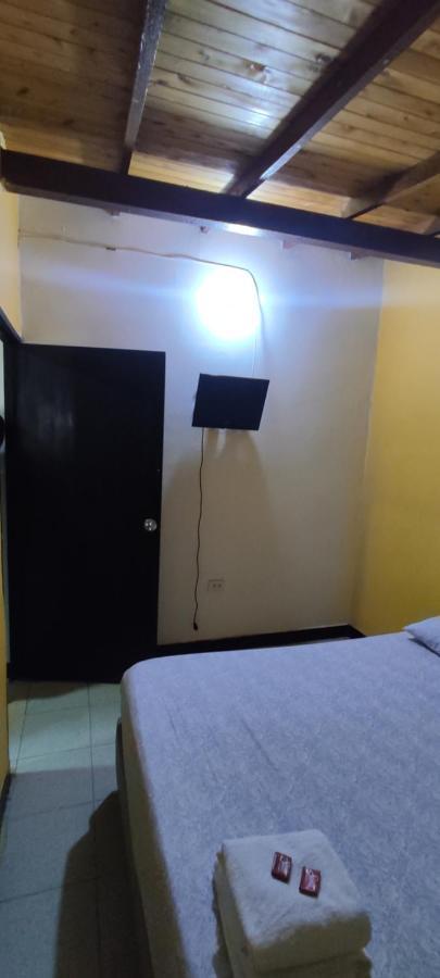 La Casona Hostel Guatapé Kültér fotó